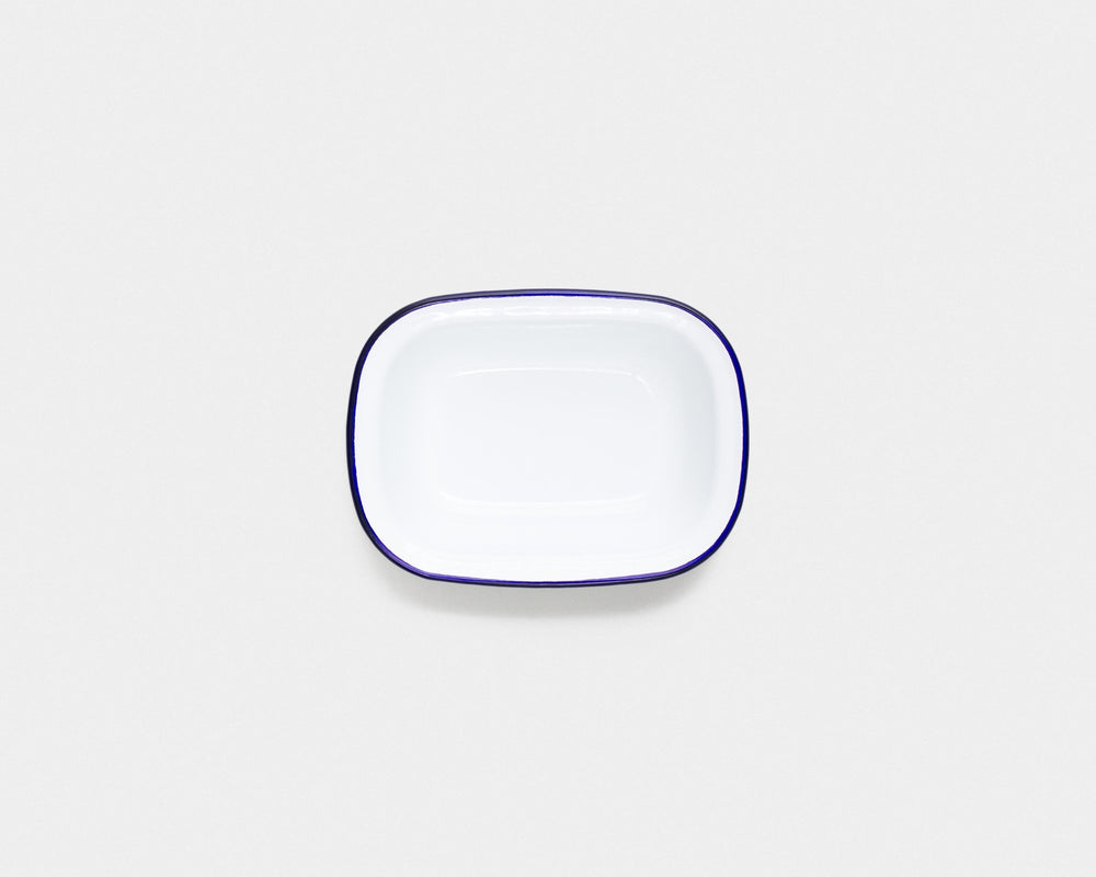 Pie Dishes — Falcon Enamelware